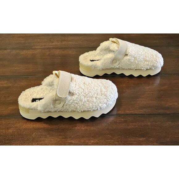 Sorel Shoes - Women's SOREL VIIBE Clog Cozy Size 7 1/2 Mule Bleached Ceramic Brand New In Box